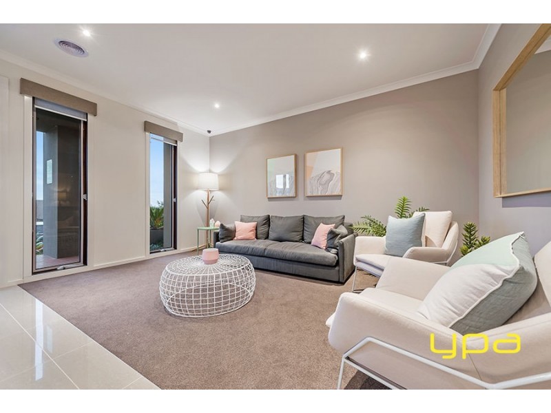 19 Stradling Rise, Mernda VIC 3754