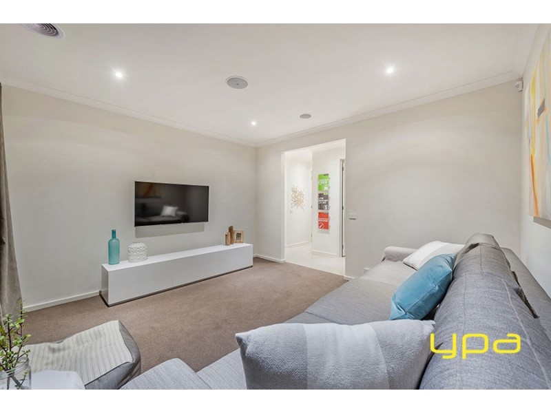 19 Stradling Rise, Mernda VIC 3754