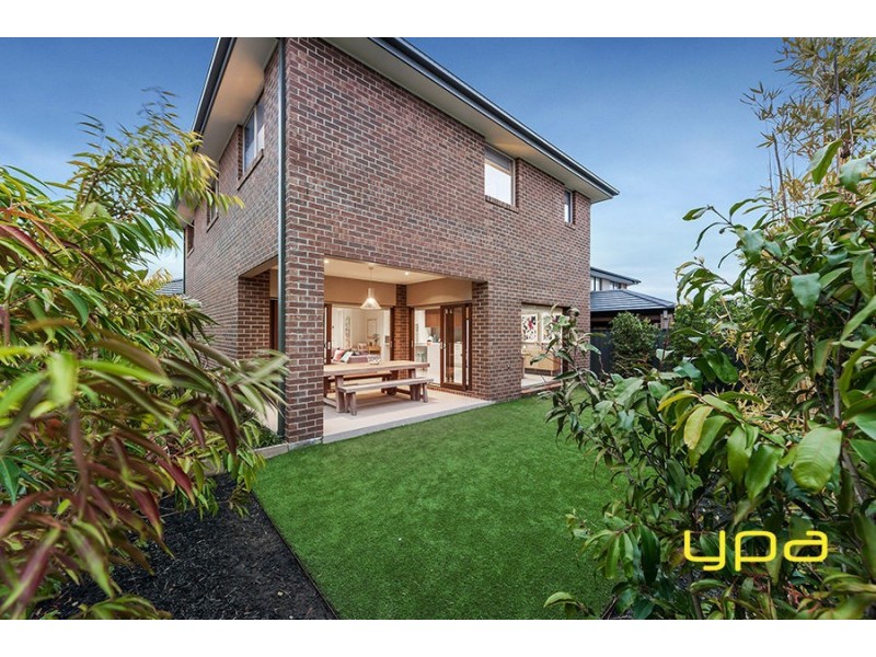 19 Stradling Rise, Mernda VIC 3754