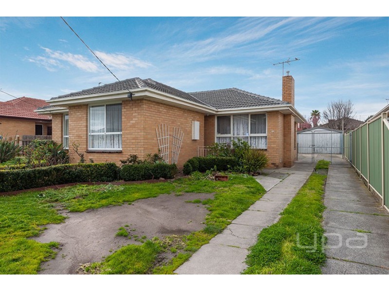 44 Angus Street, Hadfield VIC 3046