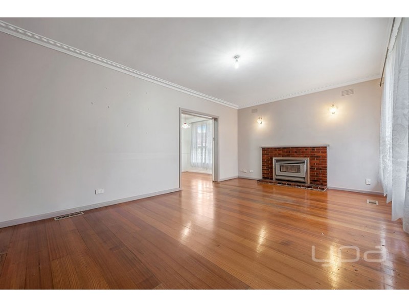 44 Angus Street, Hadfield VIC 3046
