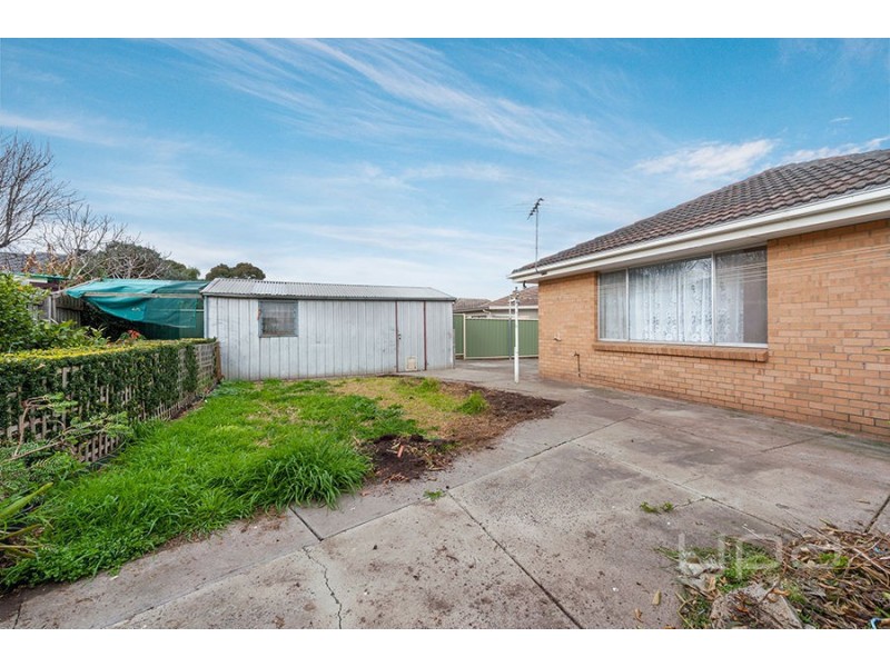 44 Angus Street, Hadfield VIC 3046