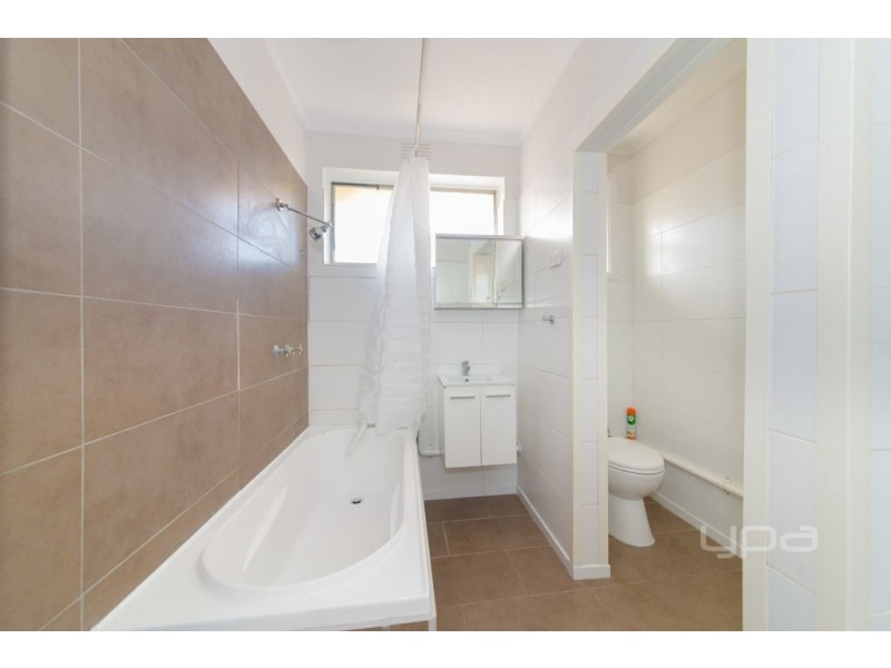 21/12-14 Surrey Street, Pascoe Vale VIC 3044