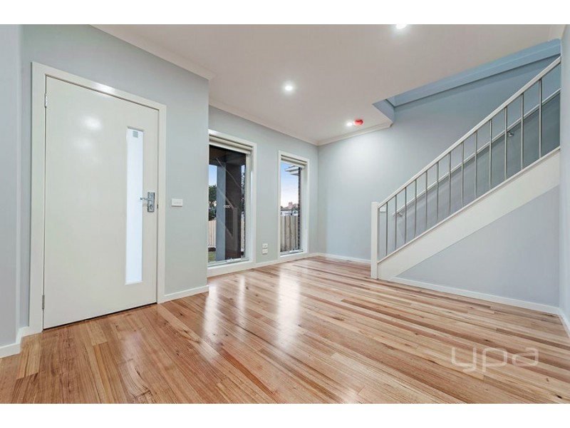 2/170 – 172 Hilton Street, Glenroy VIC 3046