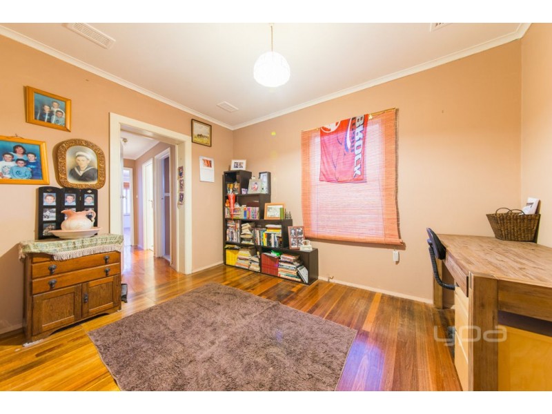 2 Bannister Street, Jacana VIC 3047