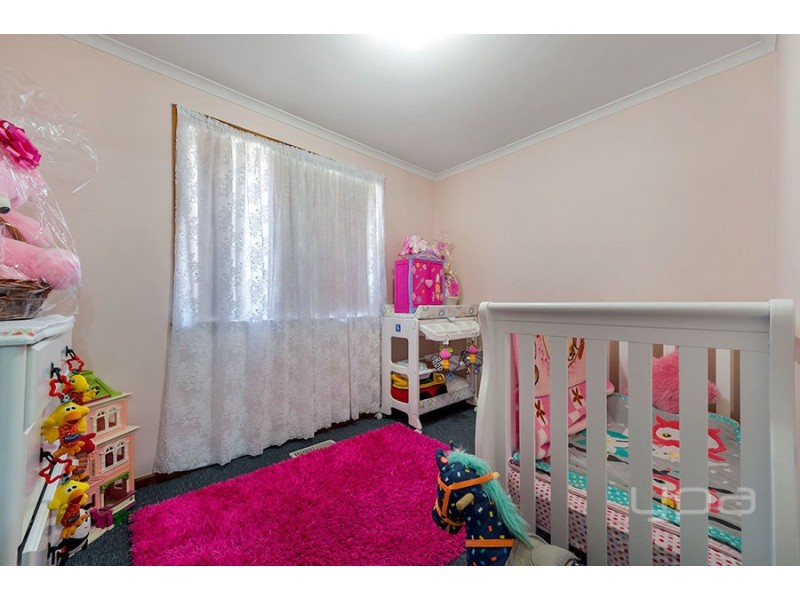 1/11 Elgata Close, Meadow Heights VIC 3048