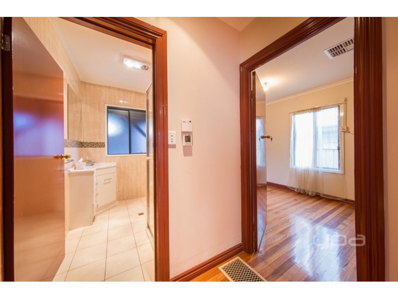 13 Keith Crescent, Broadmeadows VIC 3047