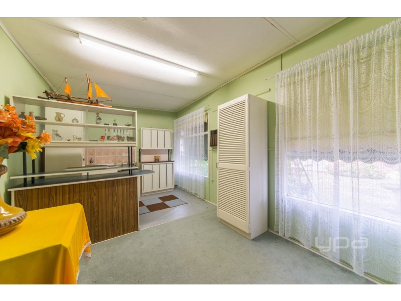 22 Hales Crescent, Jacana VIC 3047