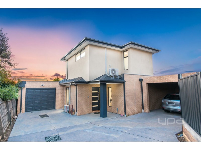 2/1029 Pascoe Vale Road, Jacana VIC 3047