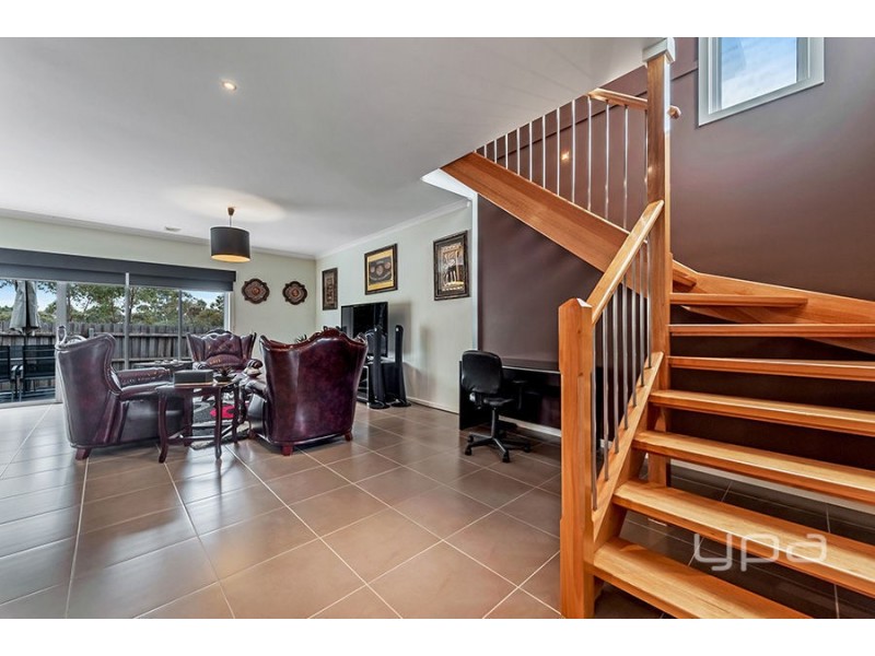 2/7 Benalla Street, Dallas VIC 3047