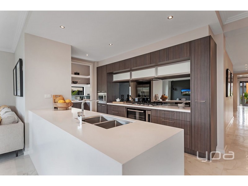 14 Stradling Rise, Mernda VIC 3754