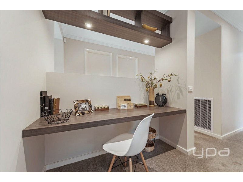 14 Stradling Rise, Mernda VIC 3754