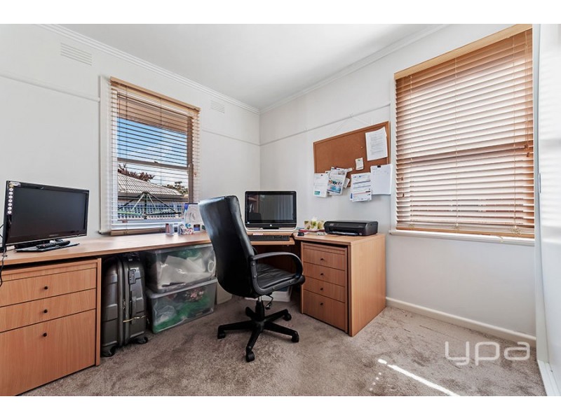 9 Fox Court, Jacana VIC 3047