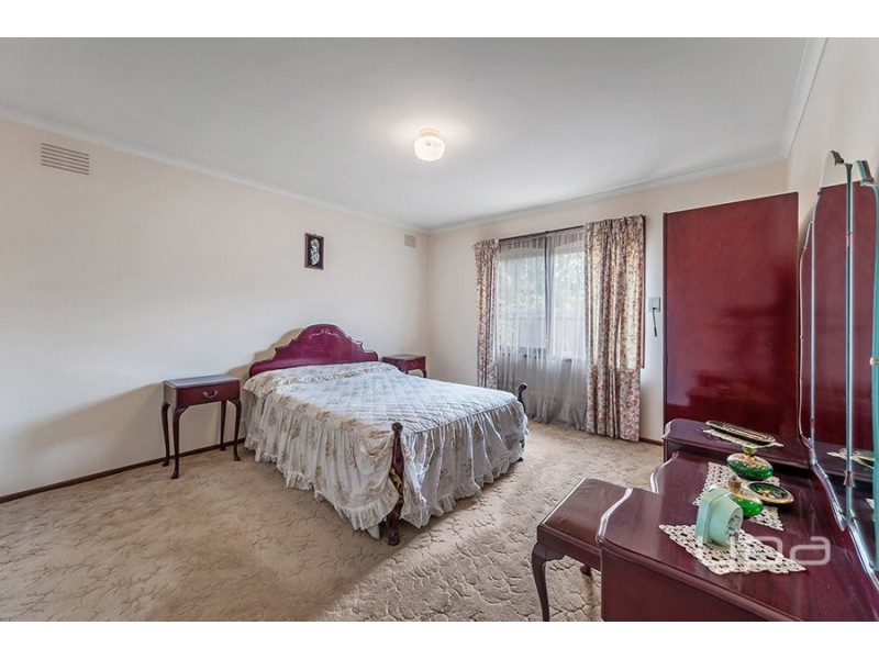 23 Stradishall Way, Tullamarine VIC 3043