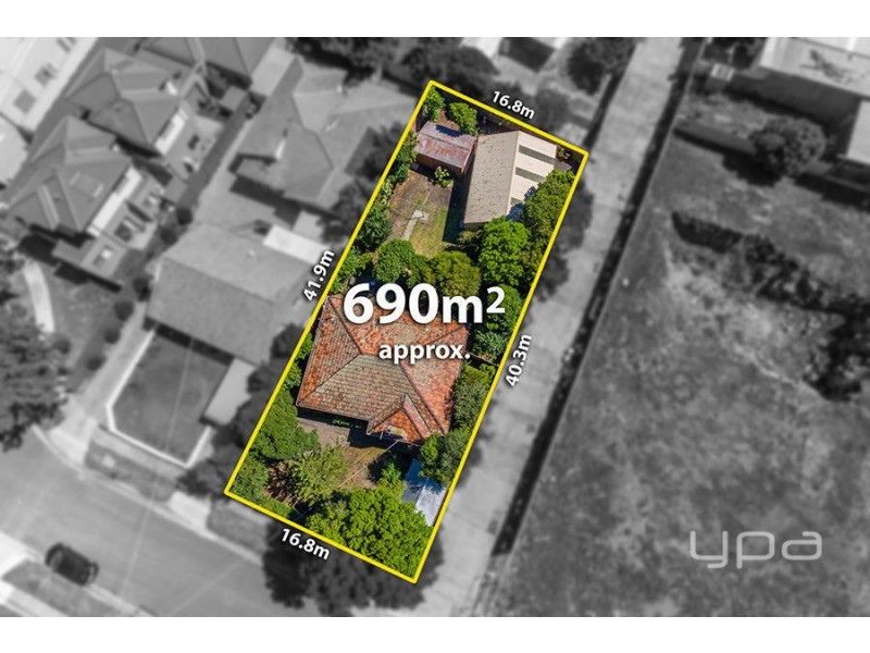 2 Ash Court, Glenroy VIC 3046