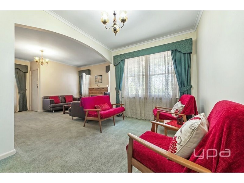 2 Ash Court, Glenroy VIC 3046