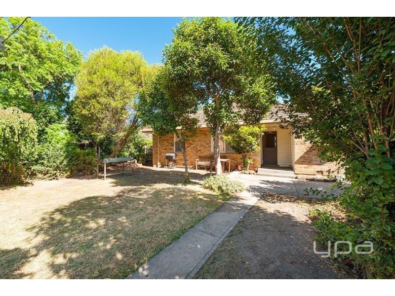 2 Ash Court, Glenroy VIC 3046
