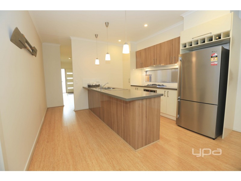 5 Windermere Parade, Doreen VIC 3754