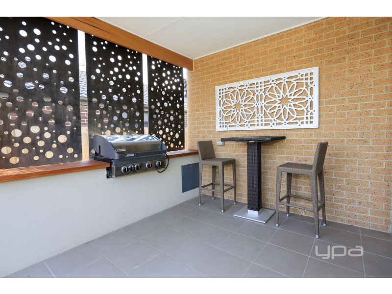 5 Windermere Parade, Doreen VIC 3754