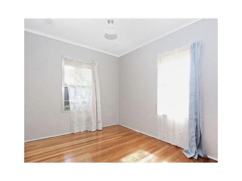 16 Bannister Street, Jacana VIC 3047