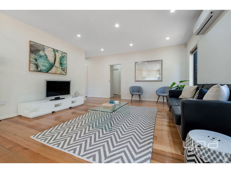 16 Moonee Boulevard, Glenroy VIC 3046