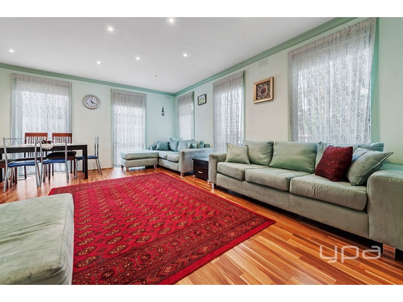 12 Rubicon Street, Dallas VIC 3047