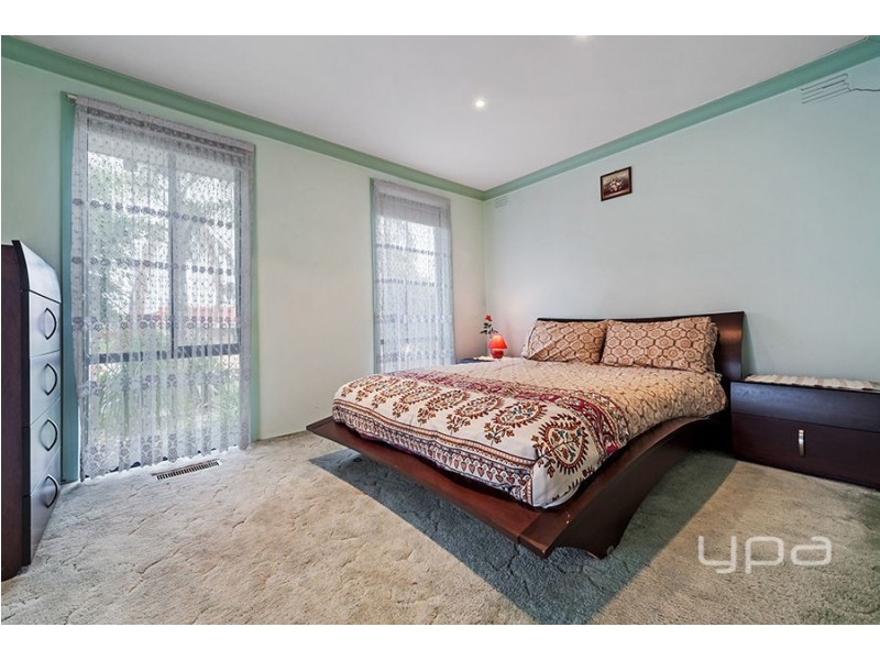 12 Rubicon Street, Dallas VIC 3047