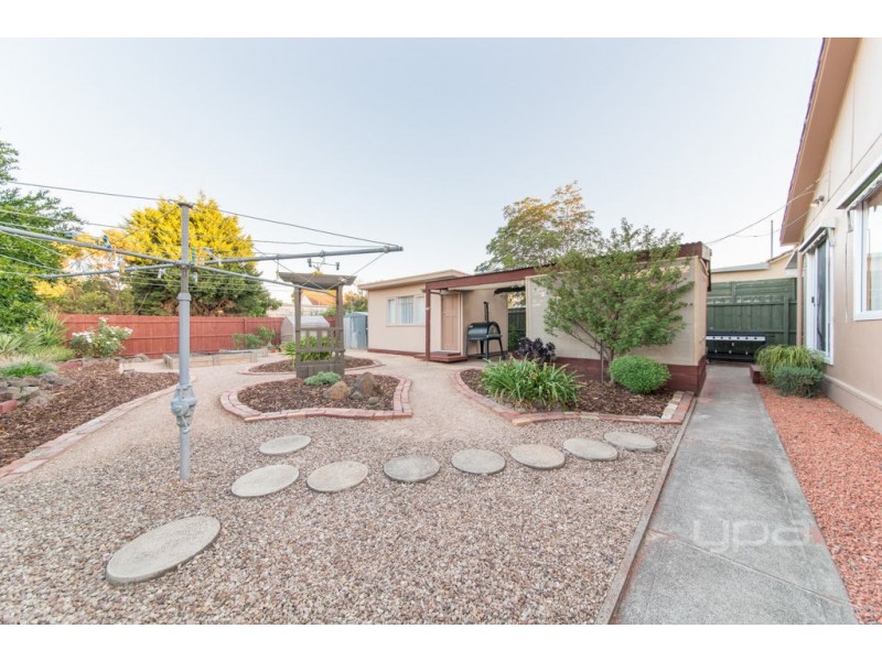 18 Boort Street, Dallas VIC 3047