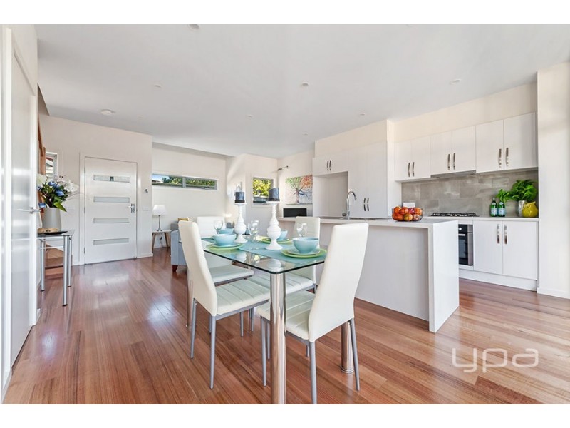 2/33 Widford Street, Glenroy VIC 3046