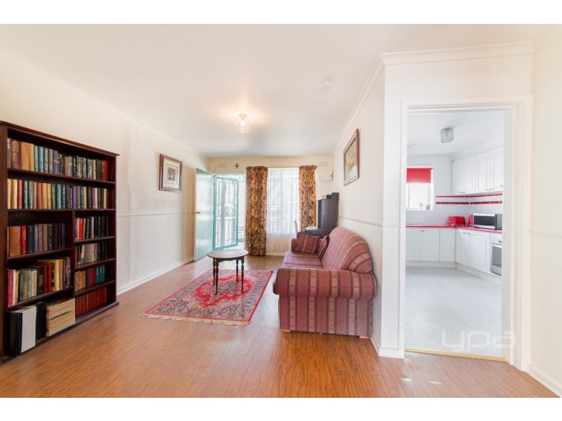 2/26 Ruby Street, Essendon West VIC 3040
