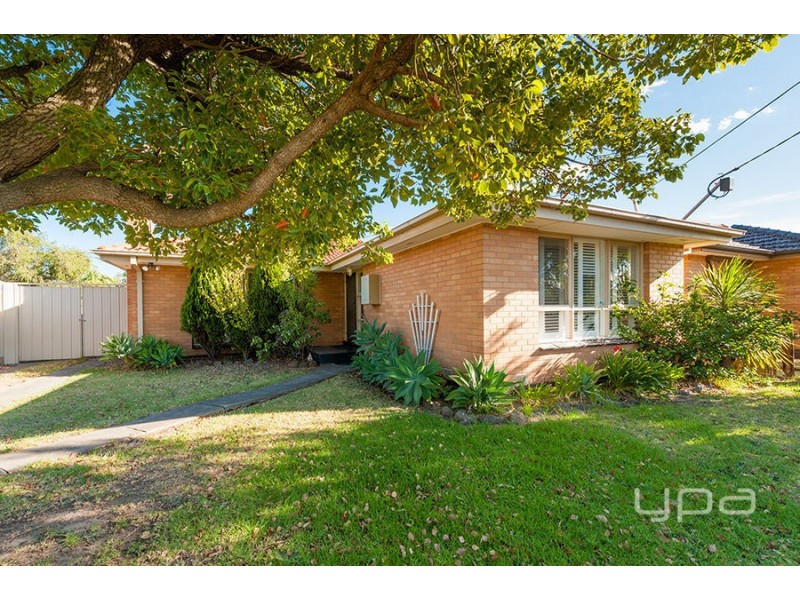 4 Norfolk Court, Fawkner VIC 3060