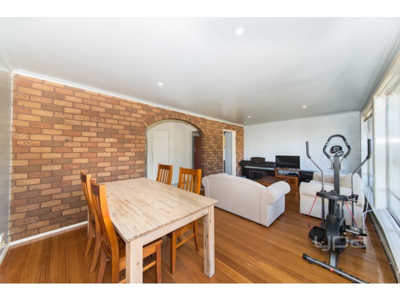 7 Hastings Crescent, Broadmeadows VIC 3047