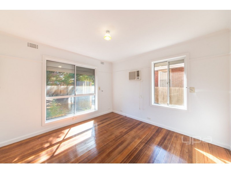 4 Bliburg Street, Jacana VIC 3047
