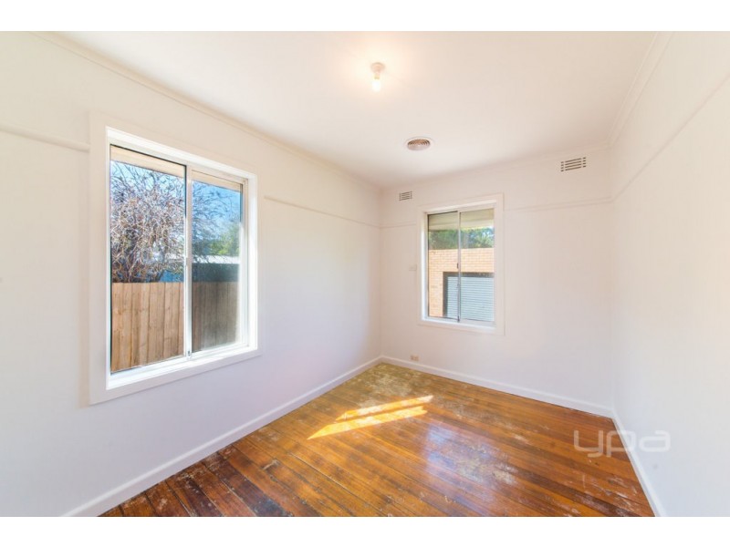 4 Bliburg Street, Jacana VIC 3047