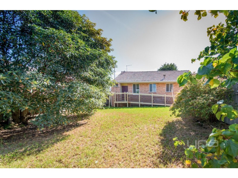 4 Bliburg Street, Jacana VIC 3047