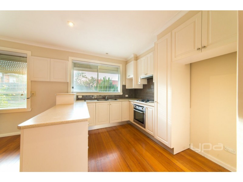 13 May Street, Glenroy VIC 3046
