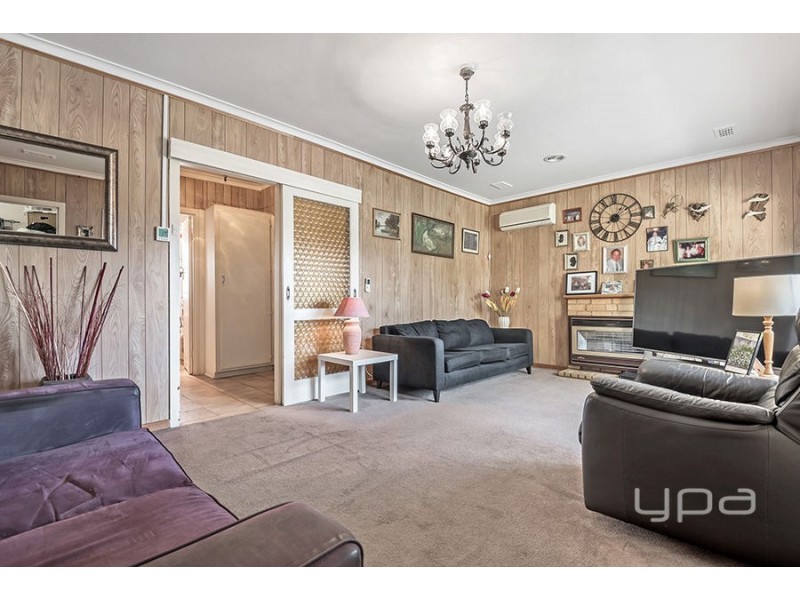 131 Sunset Boulevard, Jacana VIC 3047