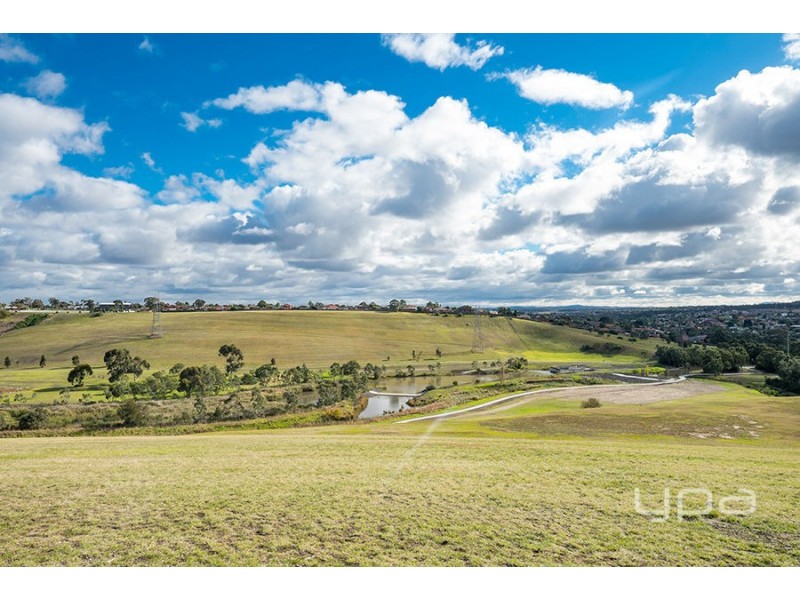 131 Sunset Boulevard, Jacana VIC 3047