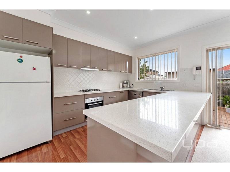 2/18 Academy Drive, Broadmeadows VIC 3047