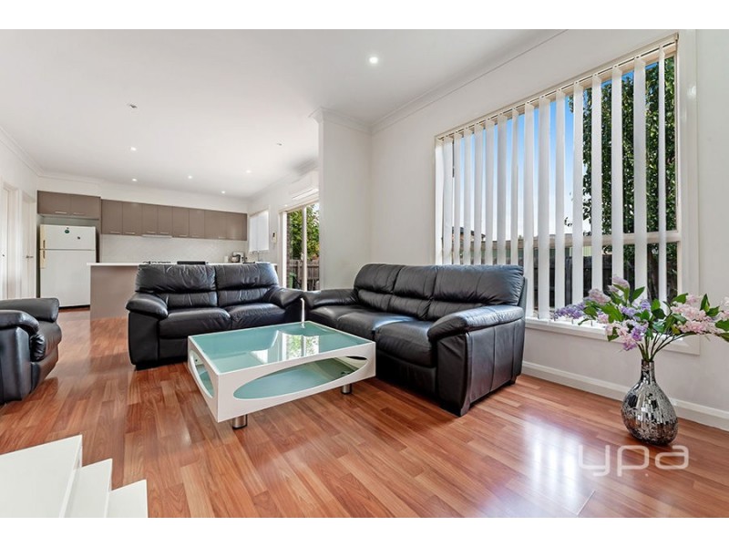 2/18 Academy Drive, Broadmeadows VIC 3047