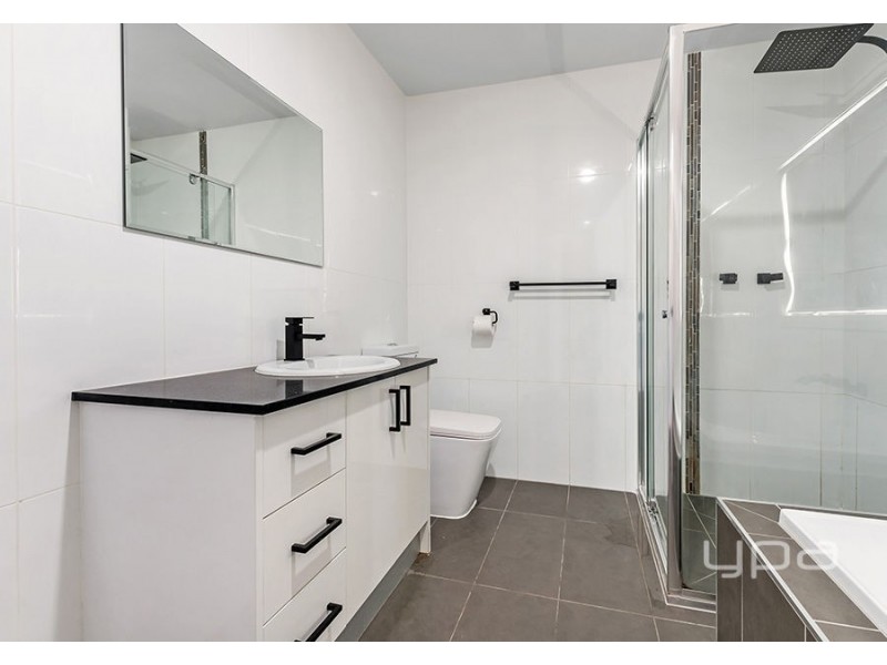 2/56 Lahinch Street, Broadmeadows VIC 3047