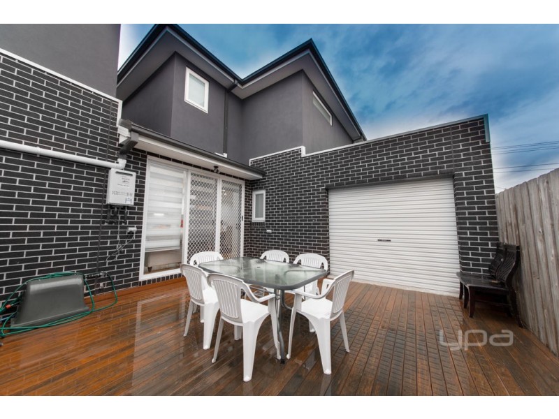 1/27 Kitchener Street, Broadmeadows VIC 3047