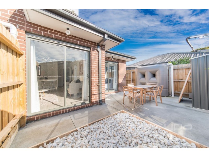 4/17 Leonard Avenue, Glenroy VIC 3046