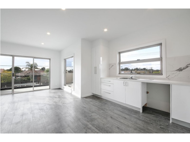 15 Bliburg Street, Jacana VIC 3047