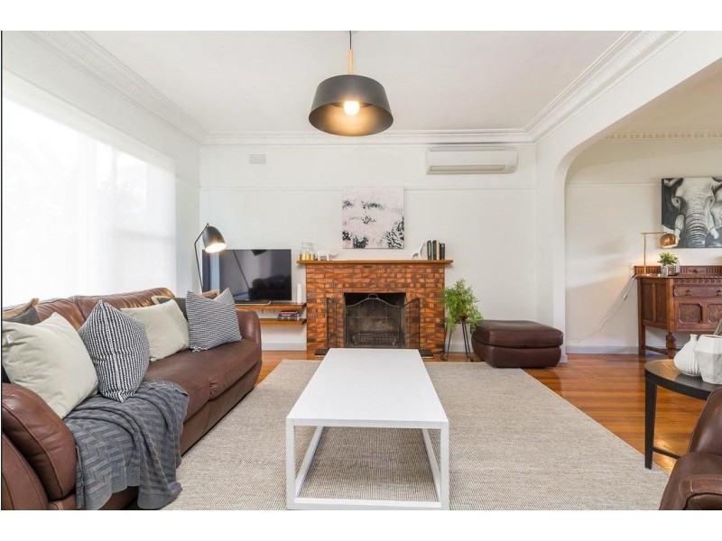 49 Wheatsheaf Road, Glenroy VIC 3046