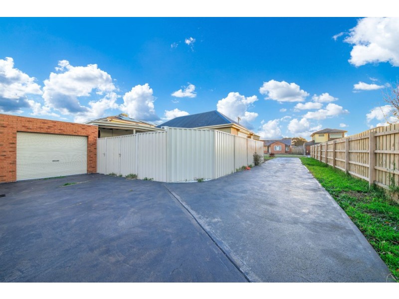 1/12 London Road, Broadmeadows VIC 3047