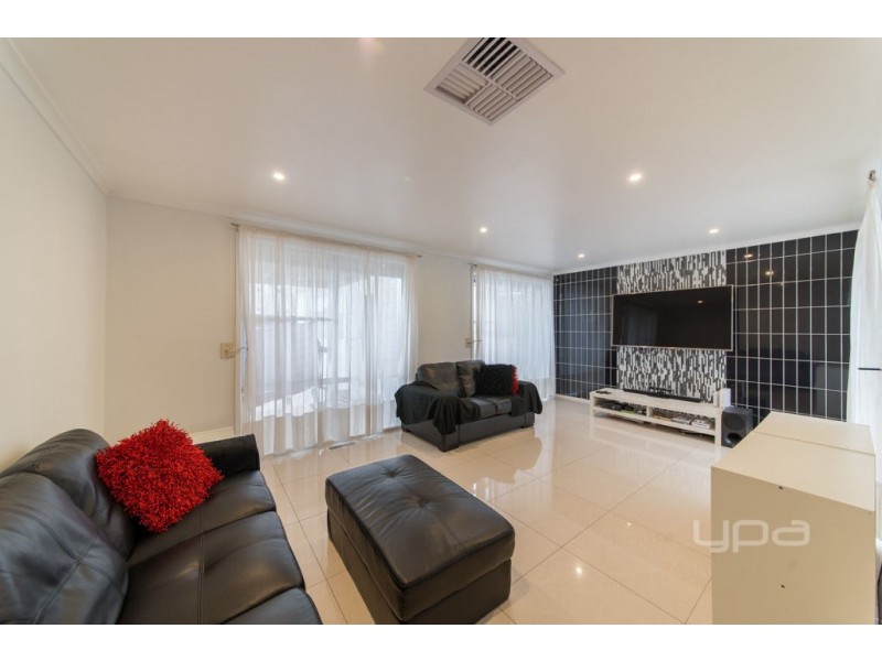 23 Tatura Crescent, Broadmeadows VIC 3047