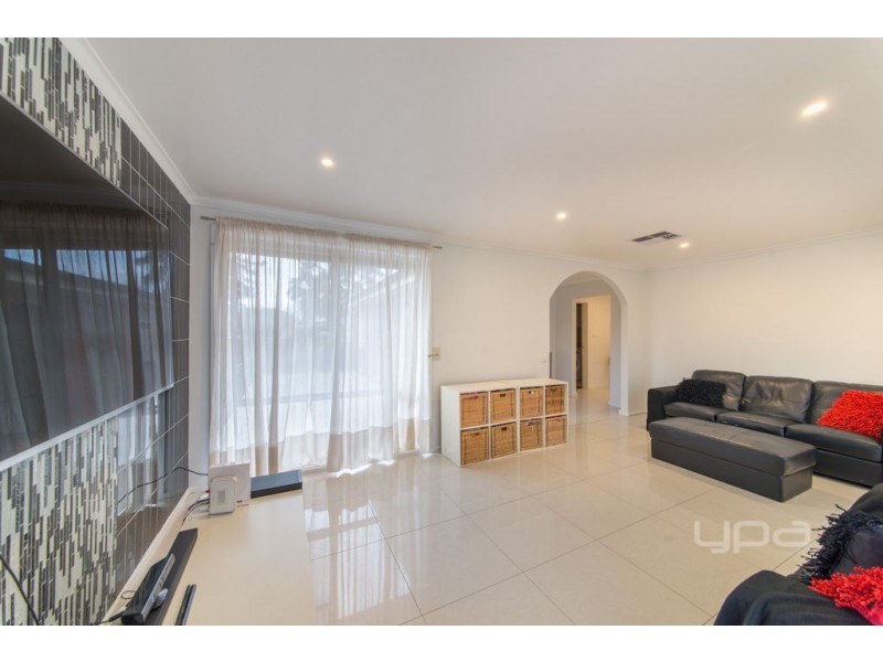 23 Tatura Crescent, Broadmeadows VIC 3047