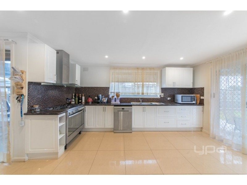 23 Tatura Crescent, Broadmeadows VIC 3047