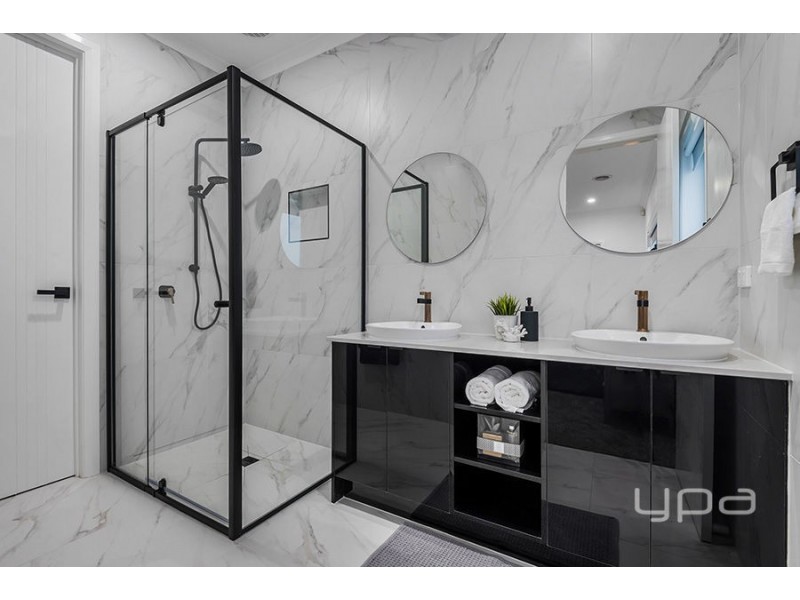 54 Frontier Avenue, Greenvale VIC 3059